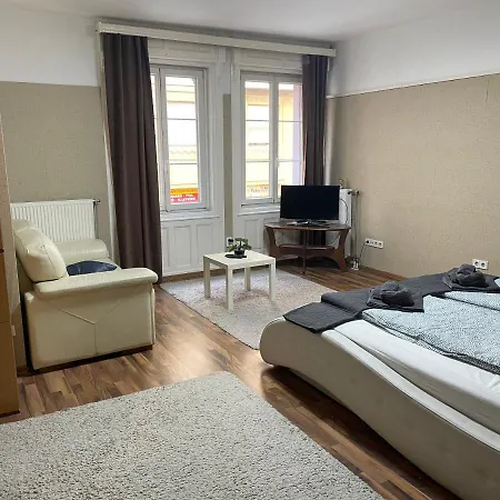 Apartment Lovely On Raday Corso *