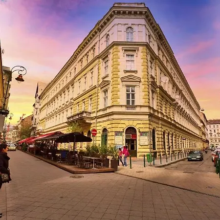 Lovely On Raday Corso