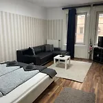 Appartement Lovely On Raday Corso