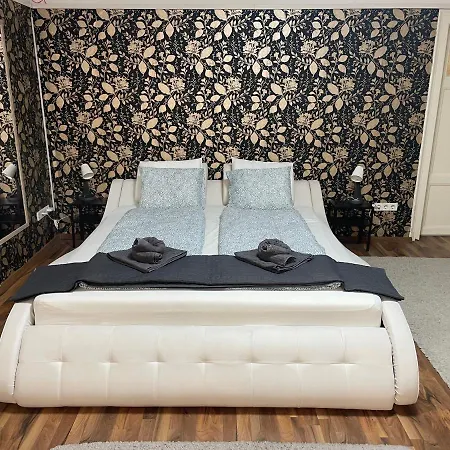 Lovely On Raday Corso *