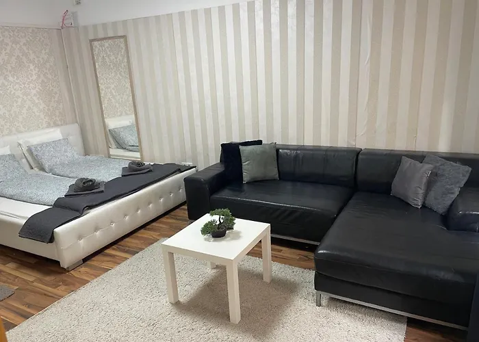 Lovely On Raday Corso בודפשט